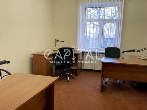 комерційна за адресою Гончарна вул., 12