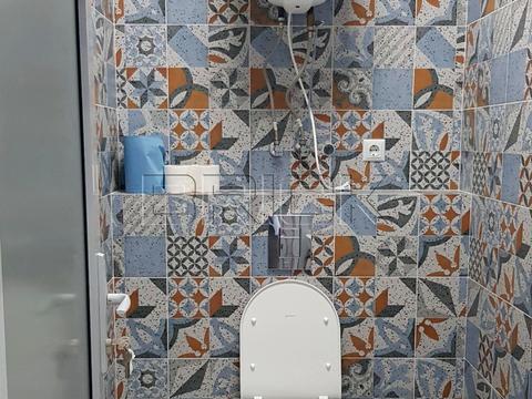 комерційна за адресою Володимира Івасюка просп. (Героїв Сталінграду), 8