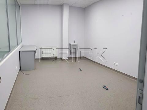 комерційна за адресою Володимира Івасюка просп. (Героїв Сталінграду), 8