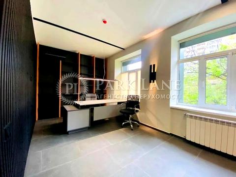 комерційна за адресою Євгена Гуцала пров. (Кутузова), 3