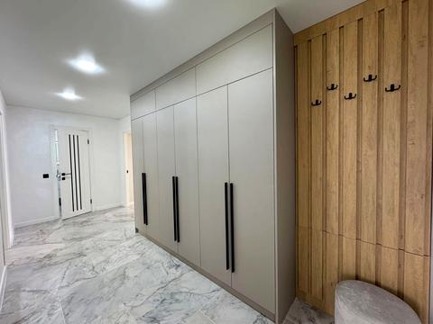 квартира за адресою Яреми вул., 12