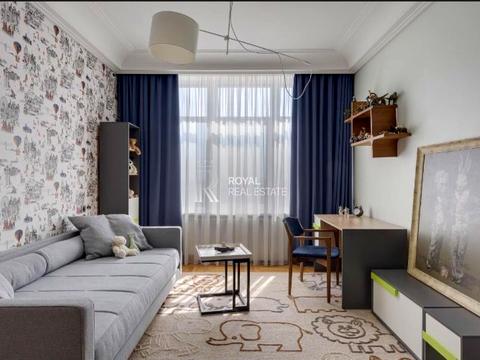 квартира по адресу Андрея Верхогляда ул. (Михайла Драгомирова), 7