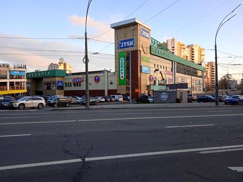 комерційна за адресою Борщагівська вул., 154