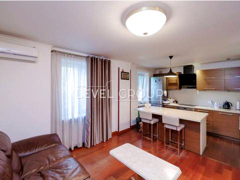 квартира за адресою Менделєєва вул., 12