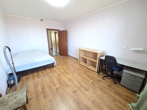 квартира по адресу Академика Глушкова просп., 9-Є