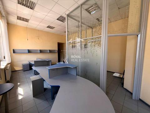 комерційна за адресою Володимира Сікевича вул., 16