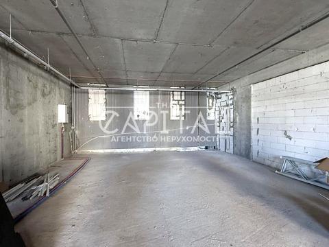 коммерческая по адресу Миколы Бажана просп., 17-А