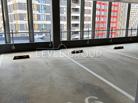 паркомісце за адресою Олександра Олеся вул., 27-А