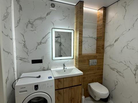 квартира по адресу Степана Бандеры ул., (Будинок 4)