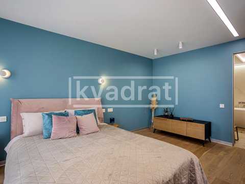 квартира за адресою Регенераторна вул., 4 к10