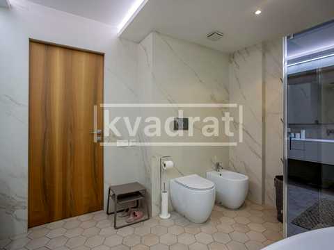 квартира за адресою Регенераторна вул., 4 к10