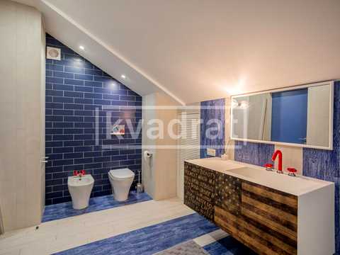 квартира за адресою Регенераторна вул., 4 к10