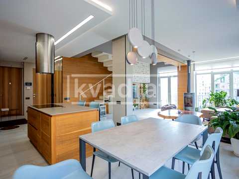 квартира за адресою Регенераторна вул., 4 к10