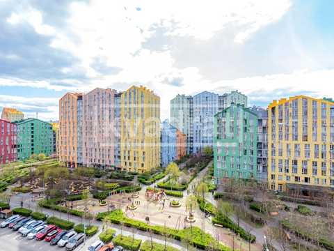 квартира за адресою Регенераторна вул., 4 к10