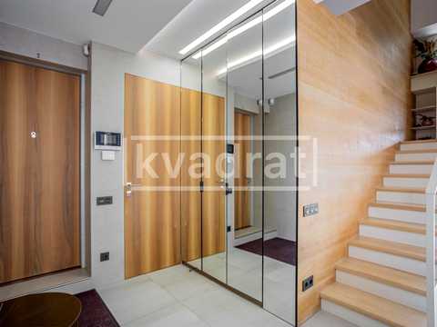 квартира за адресою Регенераторна вул., 4 к10