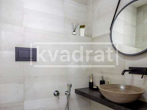 квартира за адресою Регенераторна вул., 4 к10
