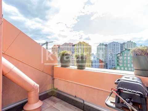 квартира за адресою Регенераторна вул., 4 к10