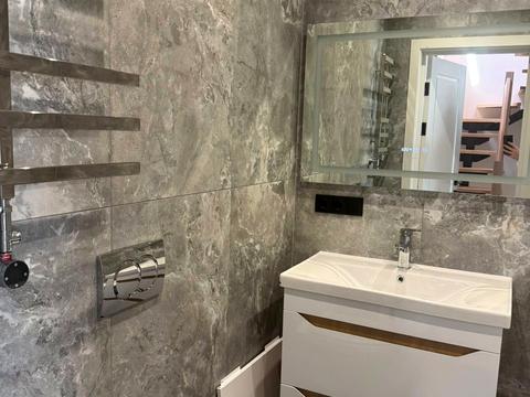 дом по адресу с. Оноковцы, Зелена