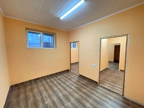 комерційна за адресою Молодіжна вул. (Піонерська), 28