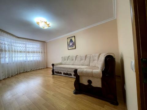 квартира за адресою Коновальця вул., 3