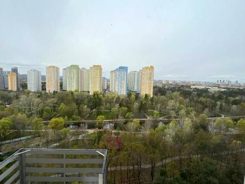 квартира по адресу Князя Романа Мстиславича ул. (Генерала Жмаченка), 22