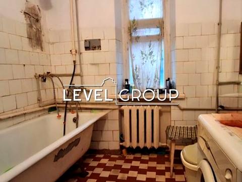 будинок за адресою Київ, Августина Волошина вул. (Ярослава Галана)