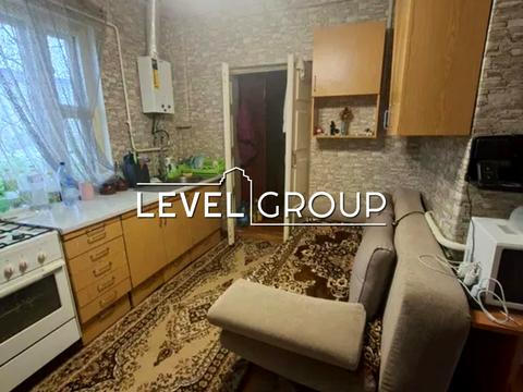 будинок за адресою Київ, Августина Волошина вул. (Ярослава Галана)