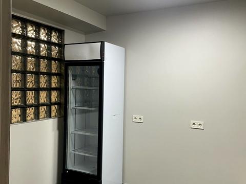 коммерческая по адресу Українська ул., 83б, корп.6-9