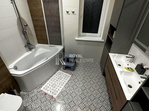 будинок за адресою с. Осещина, Київська вул., 1