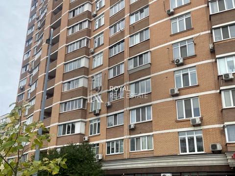 комерційна за адресою Машинобудівників вул., 17