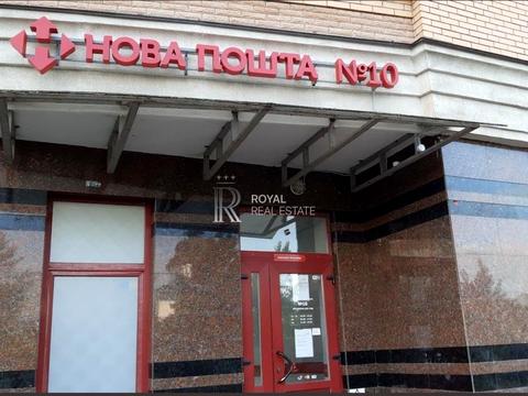 комерційна за адресою Машинобудівників вул., 17