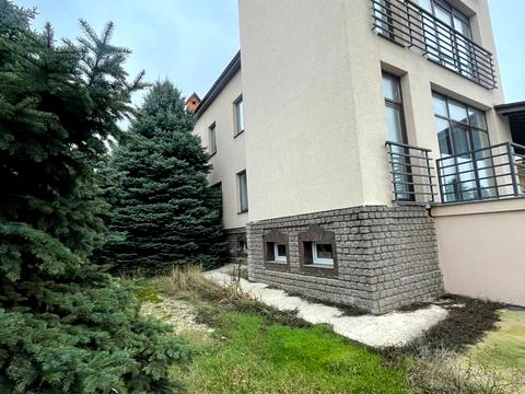 будинок за адресою Інтузіастів, 19