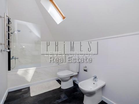 будинок за адресою Лобановського вул.