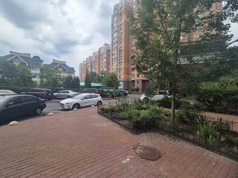 квартира за адресою Володимира Івасюка просп. (Героїв Сталінграду), 8-А