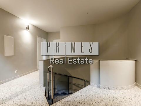 комерційна за адресою Риболовецька вул., 19