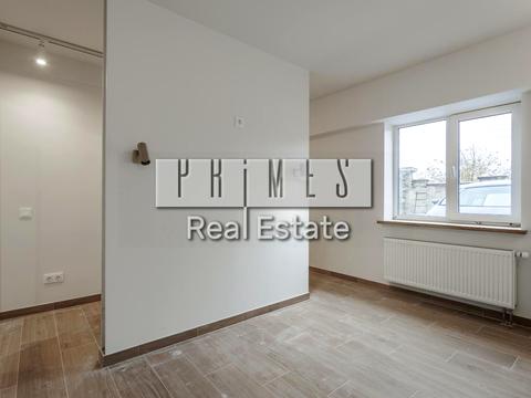 комерційна за адресою Риболовецька вул., 19