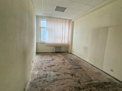 комерційна за адресою Євгена Сверстюка вул. (Марини Раскової), 23