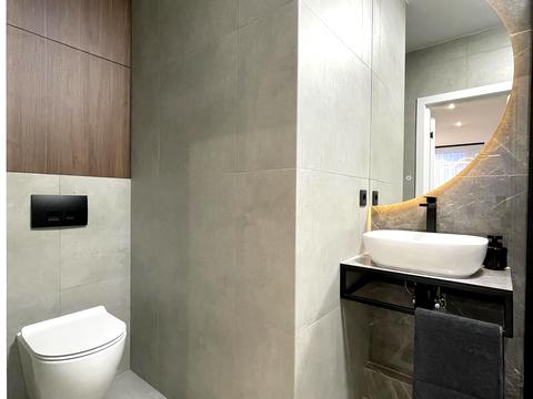 квартира за адресою Причальна вул., 12