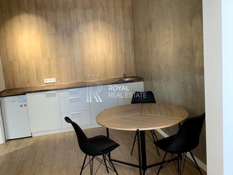 комерційна за адресою Михайла Максимовича вул. (Онуфрія Трутенка), 26-В