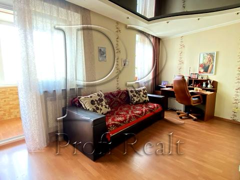 квартира за адресою Автозаводська вул., 99/4