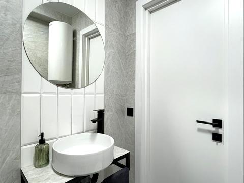 квартира по адресу Братиславская ул., 18-Б