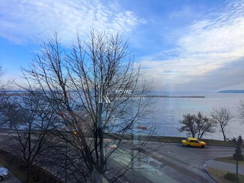 коммерческая по адресу Дніпровський просп., 12