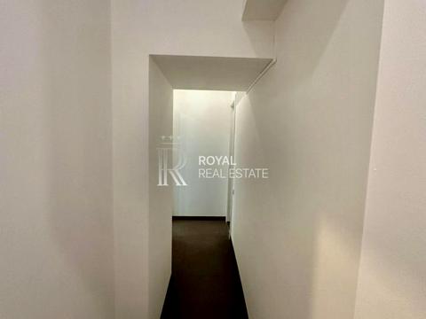 комерційна за адресою Михайла Грушевського вул., 9