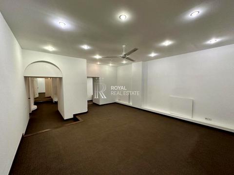 комерційна за адресою Михайла Грушевського вул., 9