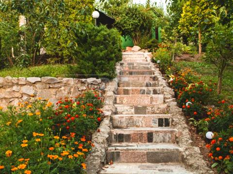 будинок за адресою с. Старі Безрадичі, Обухівський