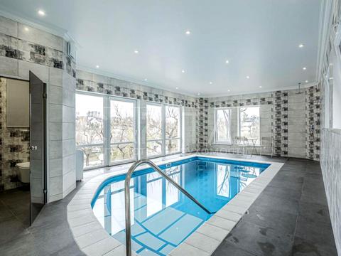 будинок за адресою с. Старі Безрадичі, Обухівський