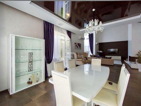 будинок за адресою Порічкова вул.