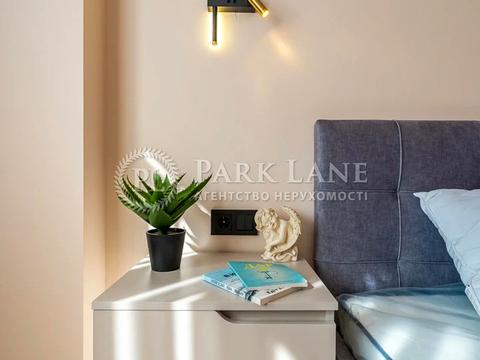 квартира за адресою Олександра Олеся вул., 5