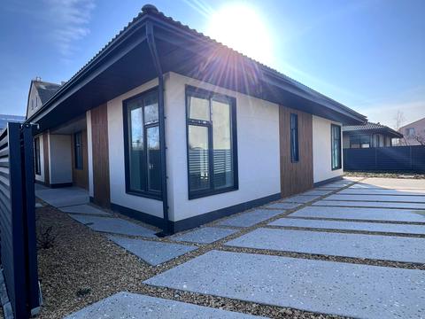 дом по адресу Урожайная