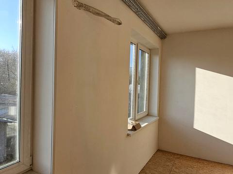 комерційна за адресою Джохара Дудаєва вул., 10